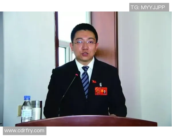 深度对话：周伟如何在和平精英中找到人生的意义与乐趣